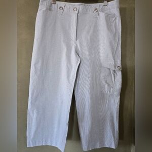SPANNER | White With Gray Stripes Relaxed Fit Capris, Size 14